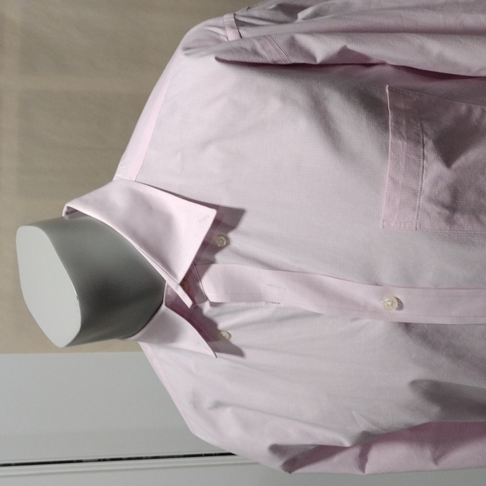 Southern Pines mens pink and white micro gingham plaid cotton shirt. Large